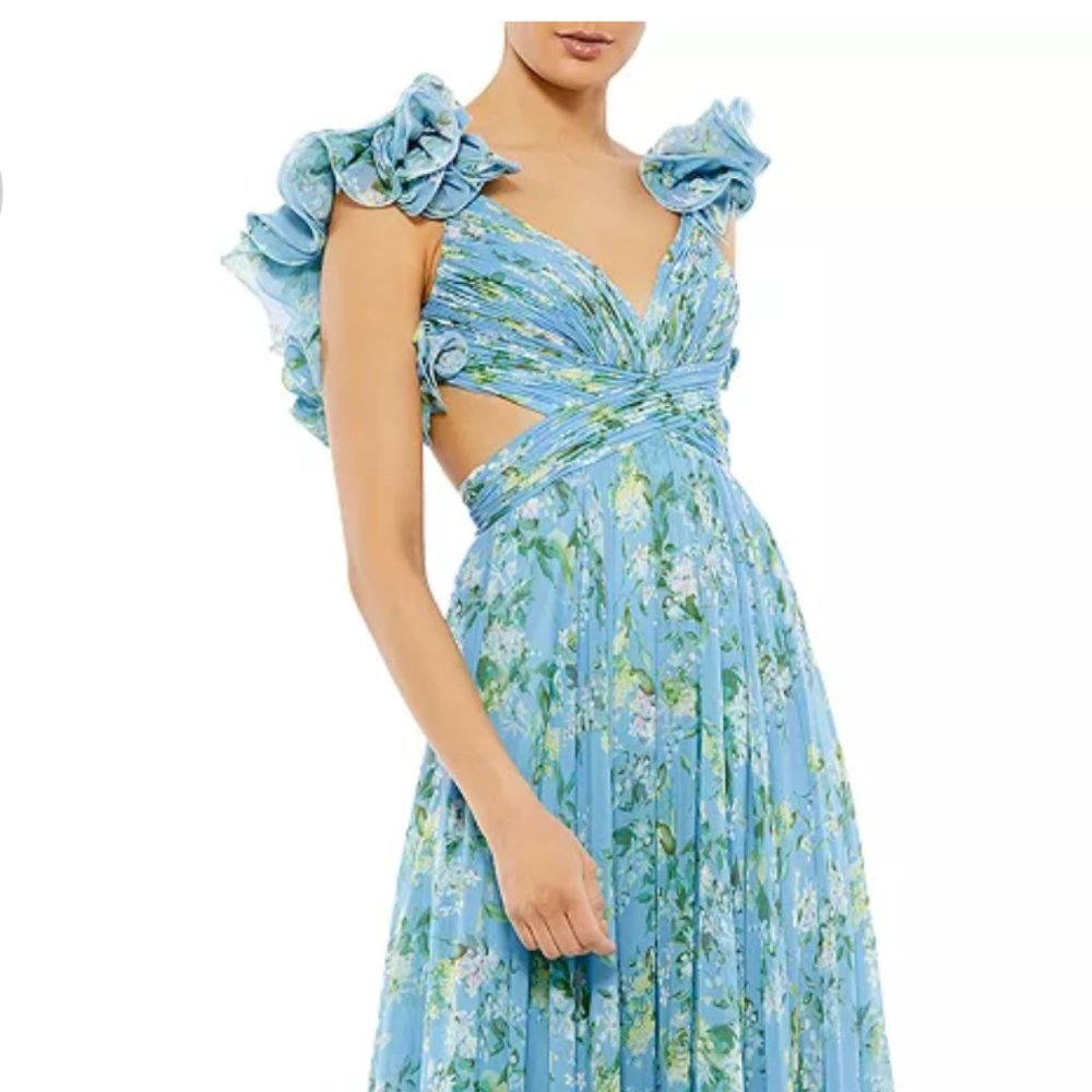 Mac Duggal Ruffled Floral Gown in Blue Size 4